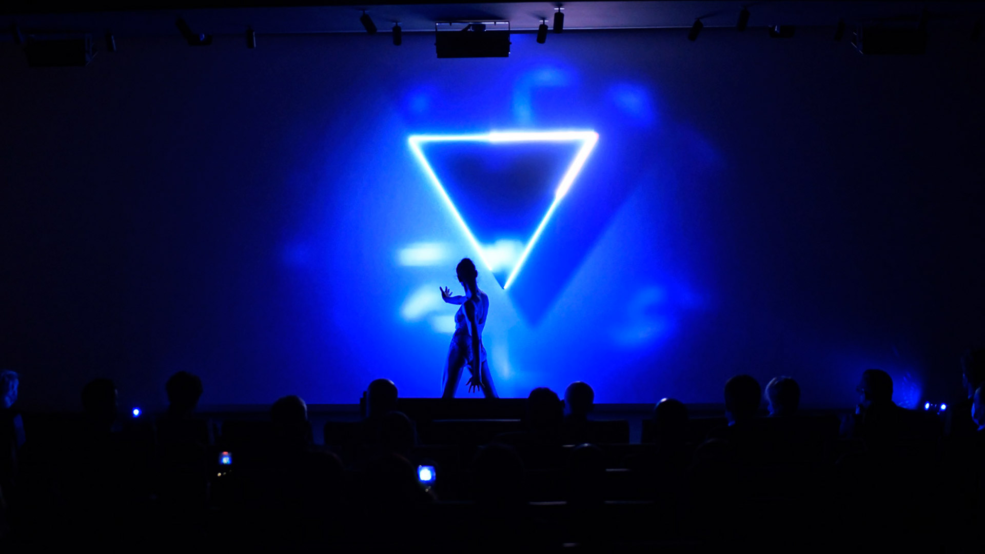 3V Tech Visual Show | ONE THOUSAND™